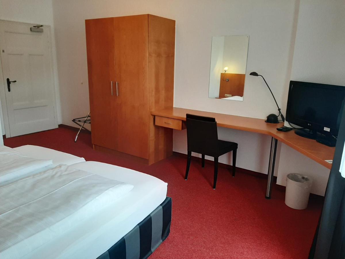 Sleep & Go! Self Service Rooms With Community Kitchen Nittel Eksteriør billede